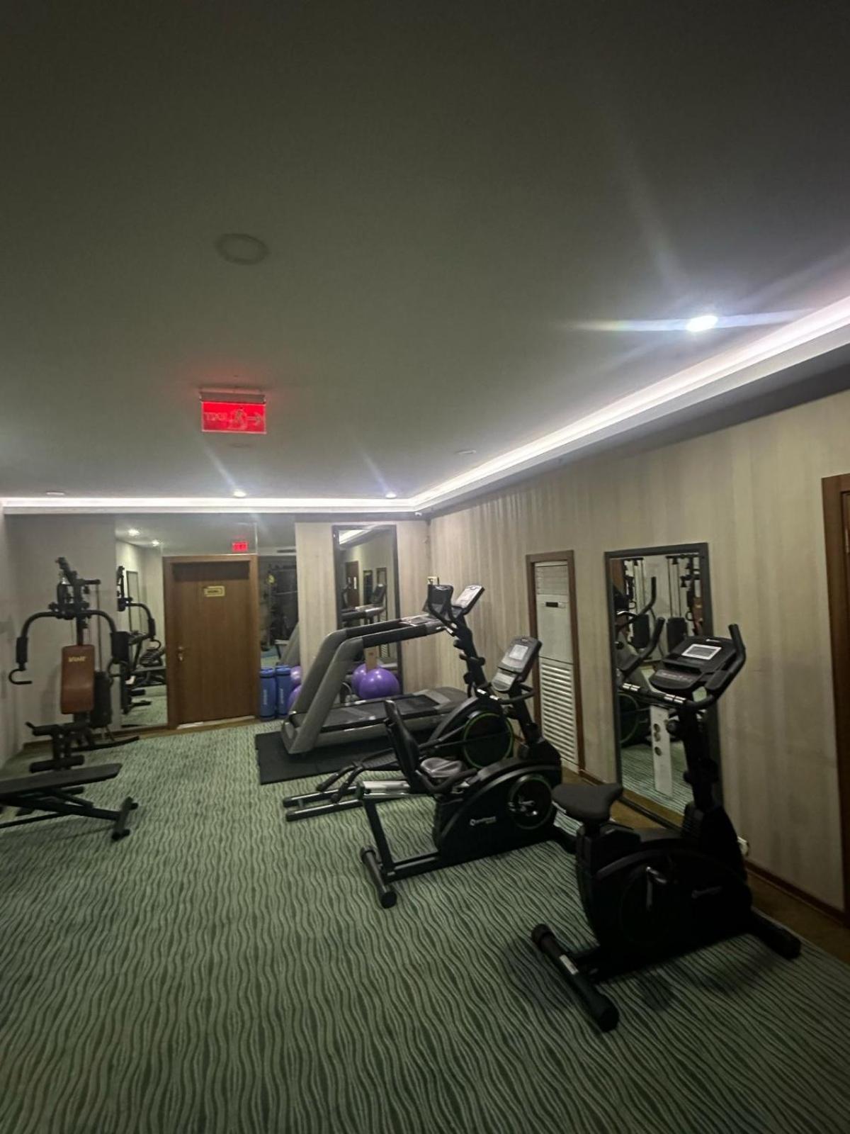 Saffari Otel อังการา ภายนอก รูปภาพ